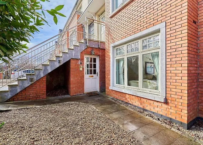 Three-Bedroom Town House